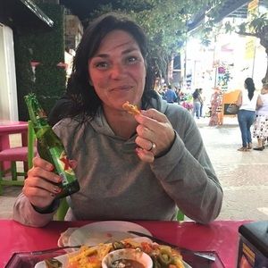 Meet your Posher, Manon